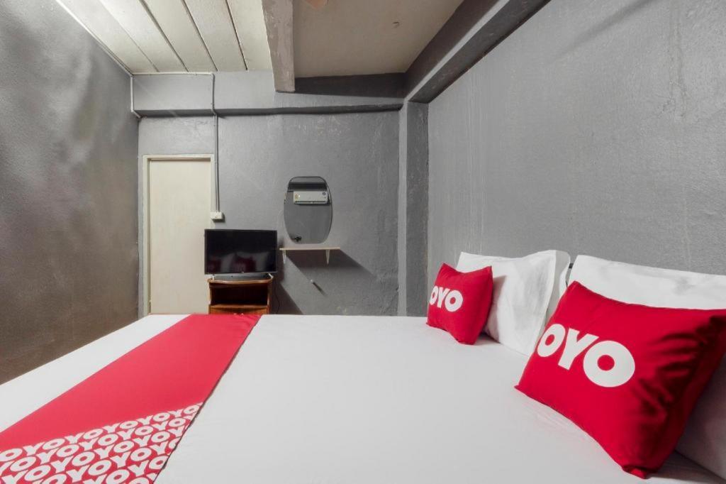 Oyo 1066 Encore Sea Side Pattaja Kültér fotó